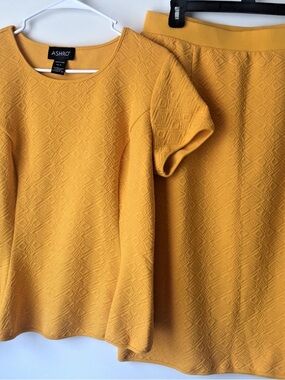 Ashro Mustard Textured Short Sleeve Top